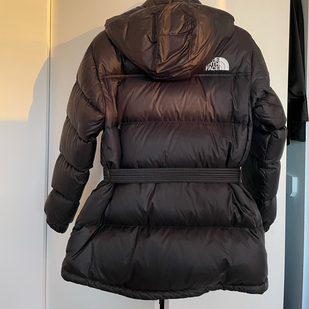 The North Face Women’s Nuptse Belted Mid Jacket - Picture 4 of 6